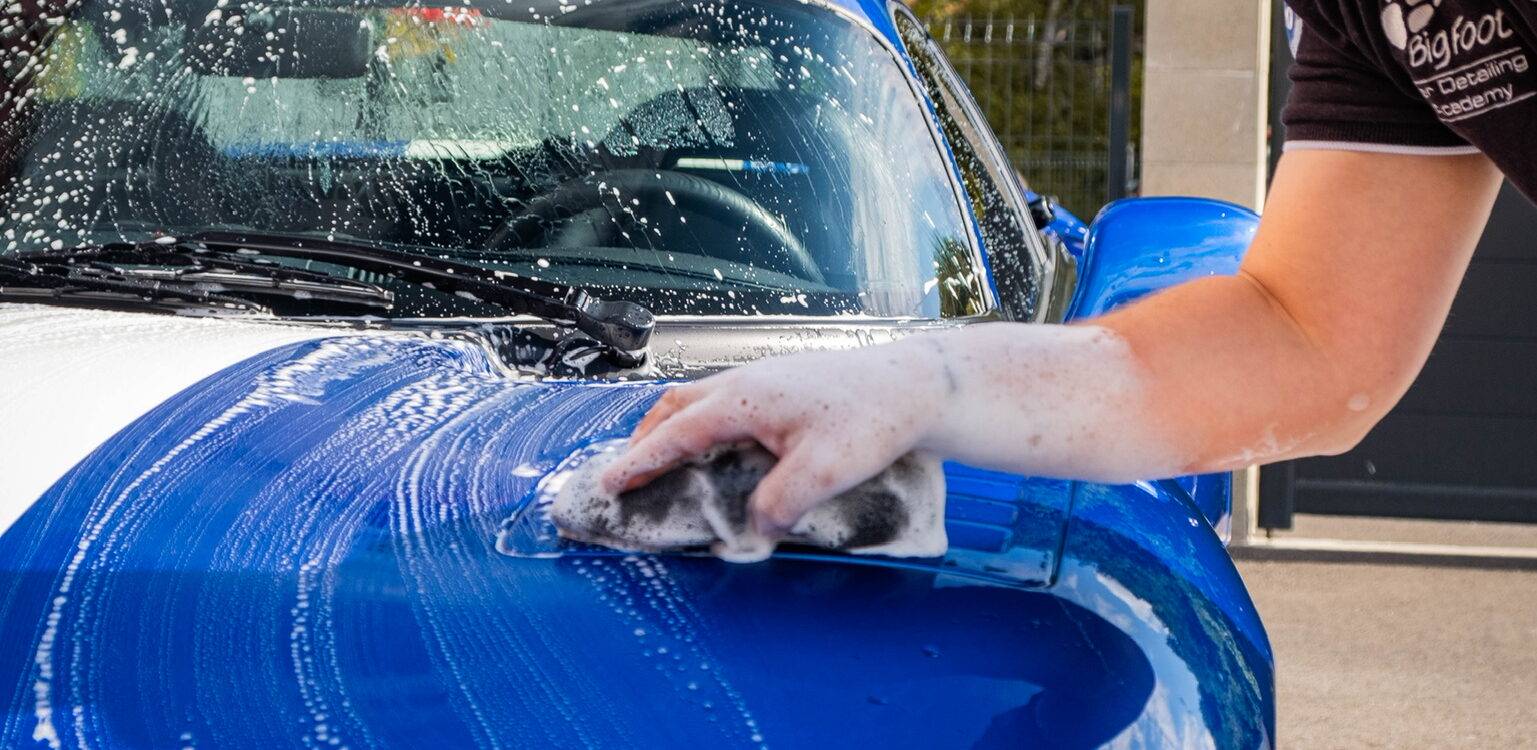 3 astuces pour maintenir l&#8217;extérieur de votre voiture comme neuf Rixheim
